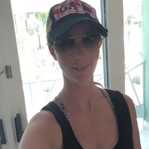 Meet your Posher, Ivy